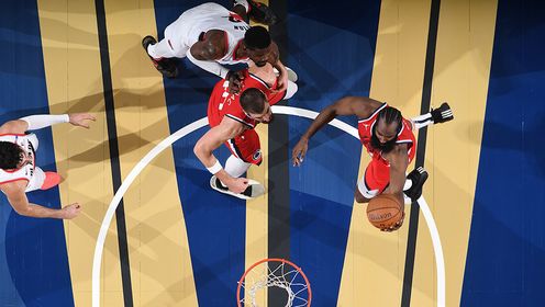 2024年12月04日 NBA杯-鲍威尔30分 哈登23+7 快船19记三分轻取开拓者